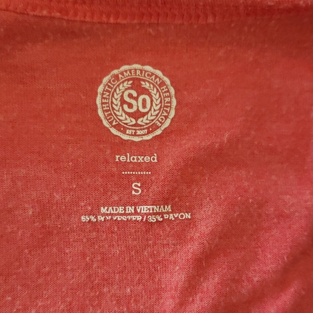 Small Red Tank - Picture 2 of 2